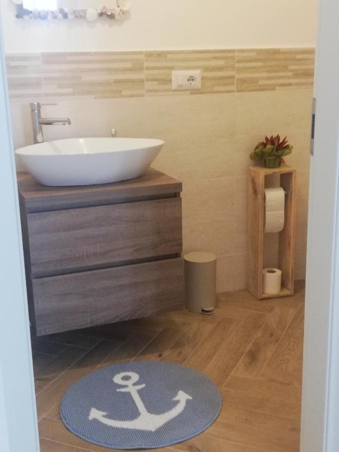 Bed and Breakfast Casa Di Giu Porto Torres Exterior foto